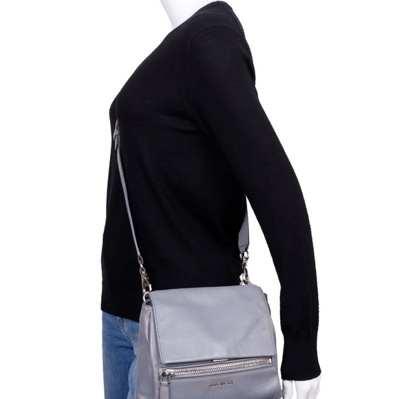 Givenchy purse authentic like new! - Picture 5 of 7